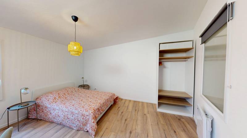 Chambre spacieuse